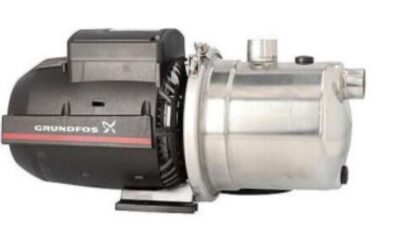 Comment installer efficacement une pompe grundfos triphasé sans erreur ?